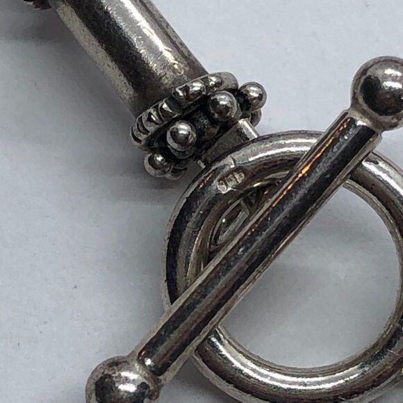 Stunning Sterling Silver & Stabilized Red Dyed Coral Bead Necklace - Picture 7 of 9